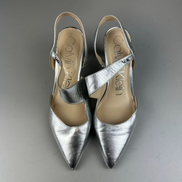 Calvin Klein Larin Pumps in Silver Leather - Picture 3 of 9